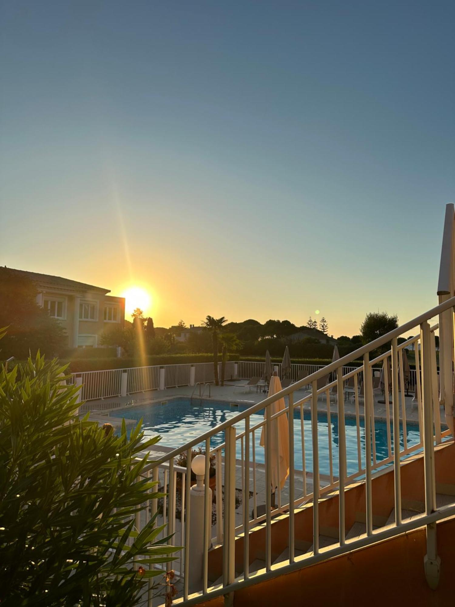 Hotel Thalassa Сен-Флоран Екстер'єр фото